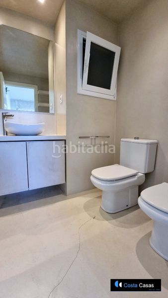 Foto 8e9fb6f5-cc21-4434-b763-11b2b4992ea1. Apartament amb calefacció piscina a Lluminetes Castelldefels