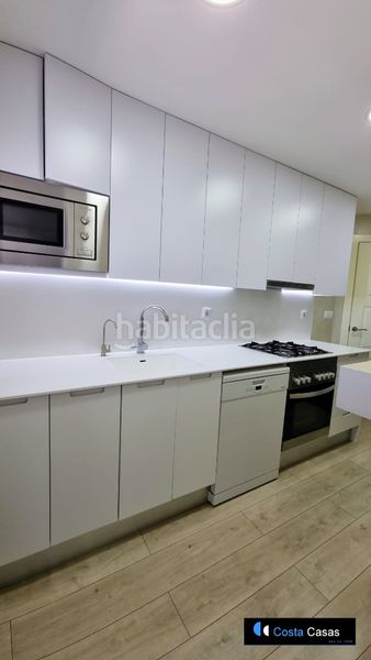 Foto c3a370d9-a567-41b9-bb55-b42b3b1c3e41. Apartament amb calefacció piscina a Lluminetes Castelldefels