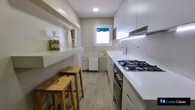 Foto dc7cac76-7956-4e85-b9b7-897297a80ef2. Apartament amb calefacció piscina a Lluminetes Castelldefels