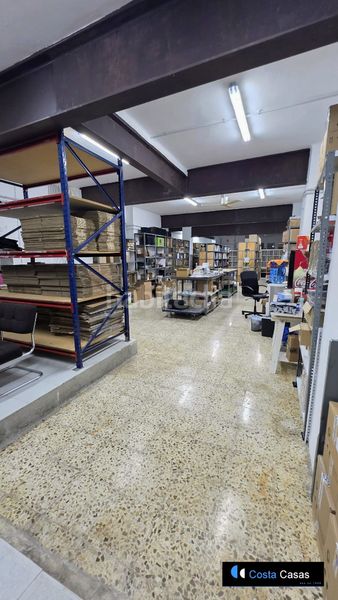 Foto 4c0f551b-2647-4bbc-a006-be996cf955f5. Local comercial a Castell-Poble Vell Castelldefels