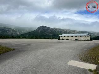 Terreny residencial a Irañeta. Campa de 40.000 mts totalmente acondicionada con nave de 500 mts