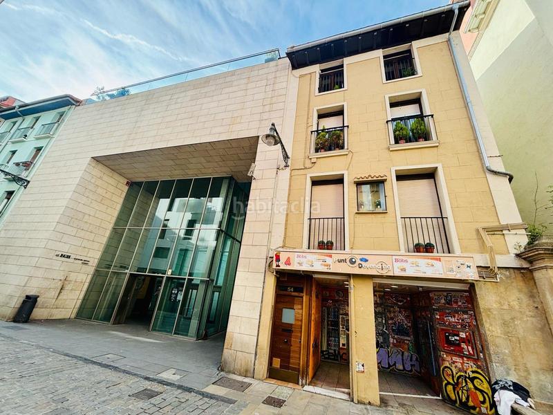 Foto 0ca20297-2a60-4f09-9592-98d5a67cb617. Geschäftsraum in calle descalzos 2 in Casco Antiguo Pamplona / Iruña