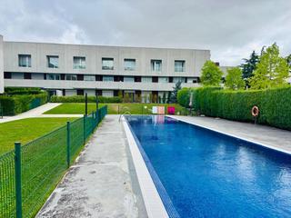 Duplex en Calle etxeguibela 15. Vivienda en urbanizacin en cizur pueblo