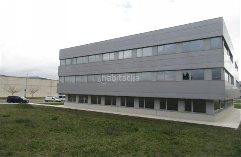 Foto 23ef3b9a-8567-4496-a294-d0a6c2381614. Lloguer oficina amb calefacció a Noáin (Valle de Elorz)