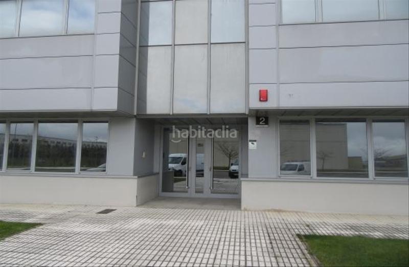 Foto d62ad505-6c2c-4cf6-a498-a32de369db07. Lloguer oficina amb calefacció a Noáin (Valle de Elorz)