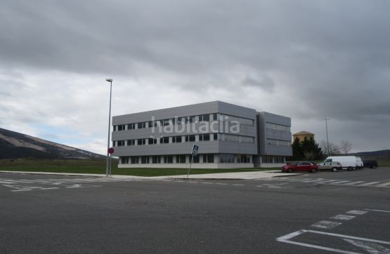 Foto b2745b3f-7486-4dc7-812e-7ff6e258aec6. Miete büro mit heizung in Valle de Elorz / Elortzibar
