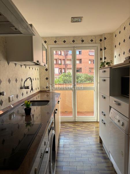 Foto 5c734756-4725-4010-818d-2ede93729122. Piso en plaza plaza de teodoro rada amplio piso 3 hab en Tafalla
