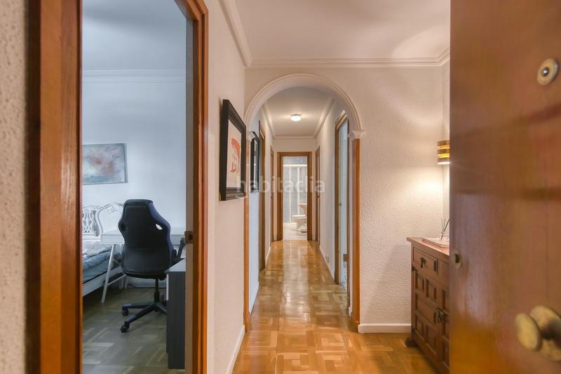Foto bc01a3eb-d7ae-485e-9342-7d7cd3d5798b. Piso en calle calle de joaquín maya piso de 4 habitaciones y 2 baños en joaquin maya, 1 en Pamplona / Iruña