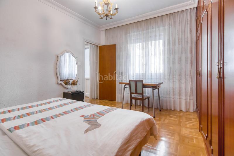 Foto c97a5ef8-e0e9-4626-bc03-c55fd07ede4c. Piso en calle calle de joaquín maya piso de 4 habitaciones y 2 baños en joaquin maya, 1 en Pamplona / Iruña