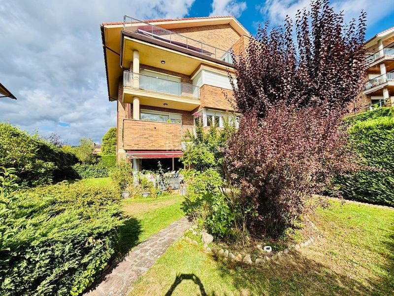 Foto b0132682-fcdf-4ae7-a92a-6b80bcbc5f5c. Erdgeschoss in avenida avenida egüés 62 in Olaz Valle de Egüés / Eguesibar