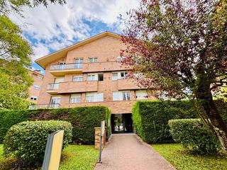 Planta baixa en Avenida avenida egs 62. Exclusiva planta baja con jardn de ensueo en gorraiz