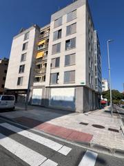 Alquiler Local Comercial en Calle calle de las bárdenas reales, 3 3. Local comercial en la excelente zona de sarriguren