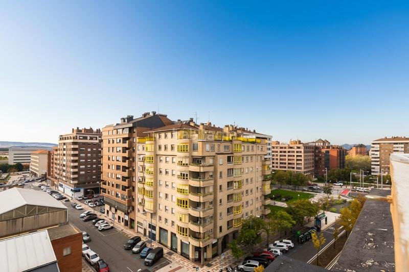 Foto 9e7a3423-f2fc-4b36-be9c-9a041c30fc28. Àtic a calle calle de Iturrama a Iturrama Pamplona / Iruña