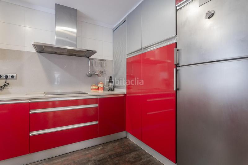 Foto bf9e0a8a-3507-4bd8-9617-3c1706f6b09a. Àtic a calle calle de Iturrama a Iturrama Pamplona / Iruña