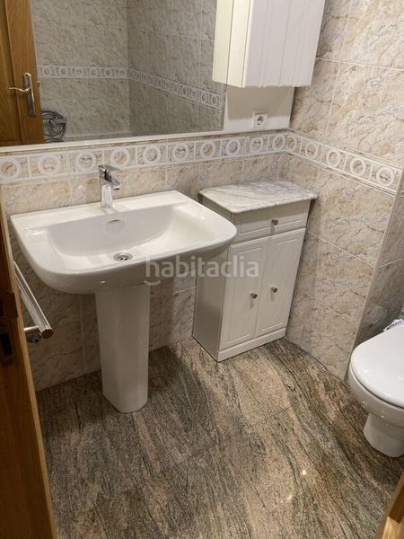 Foto 8c21cbeb-4f9a-4ebd-bbf2-22428477d942. Rent flat with heating parking in Mendebaldea - Ermitagaña Pamplona / Iruña