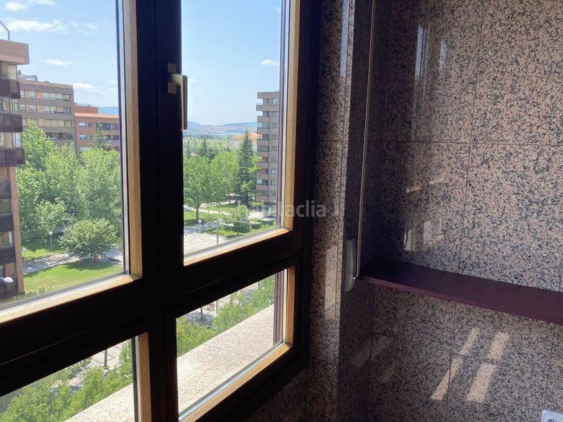 Foto 98aa4ce0-c391-4804-a63e-403f5ce2b87c. Rent flat with heating parking in Mendebaldea - Ermitagaña Pamplona / Iruña