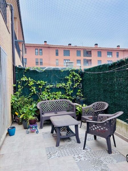 Foto c6743e10-a6c6-4af5-9eb7-4d80239621ee. Maison jumelée avec chauffage parking dans San Adrián