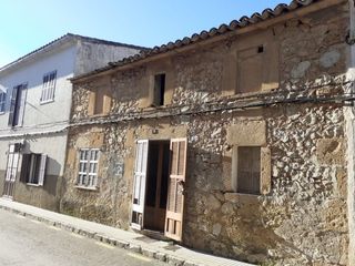 Casa en Sant Llorenç des Cardassar. Casa para reformar en sant llorenç des cardassar
