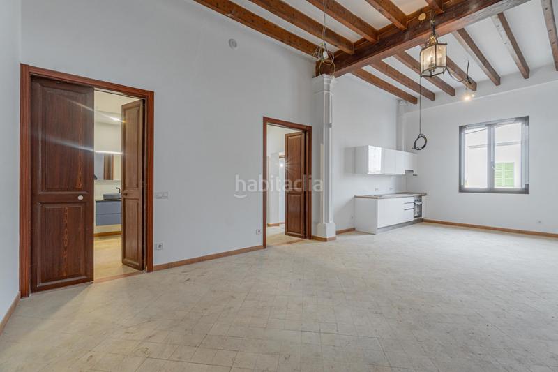 Foto e2408d4e-4750-4bb8-83f9-5b5d3c2673e9. Edifici a Felanitx poble Felanitx