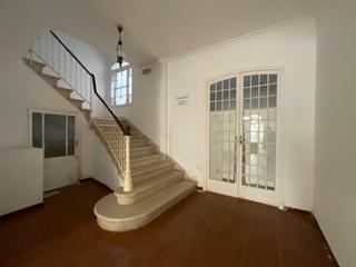 Masía en Centre Històric. Edificio en pleno centro de mahón con local