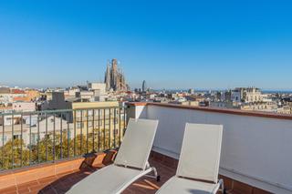 Dachwohnung in El Camp d´en Grassot i Gràcia Nova. Ático con vistas a la sagrada família en pleno paseo sant joan