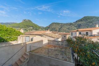 Maison à Puigpunyent. Casa rustica de pueblo en puigpunyent