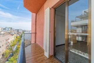 Flat in Santa Catalina. Piso a reformar en plaza progreso