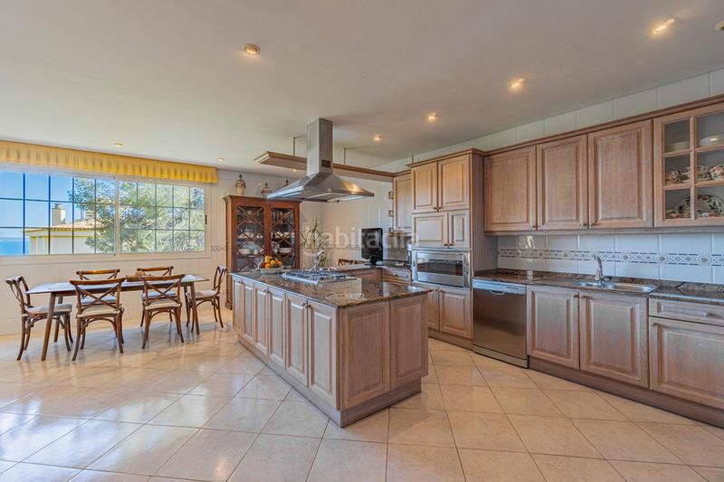 Foto 1172f73f-225d-4ec8-9f13-e4d04368fd1b. Chalet exclusivo chalet con vistas al mar en bendinat en Calvià