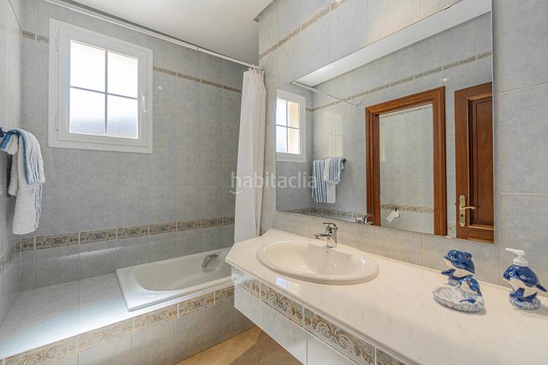 Foto 12b031f3-2b28-4a7b-b9a5-5c16360a36e2. Chalet exclusivo chalet con vistas al mar en bendinat en Calvià