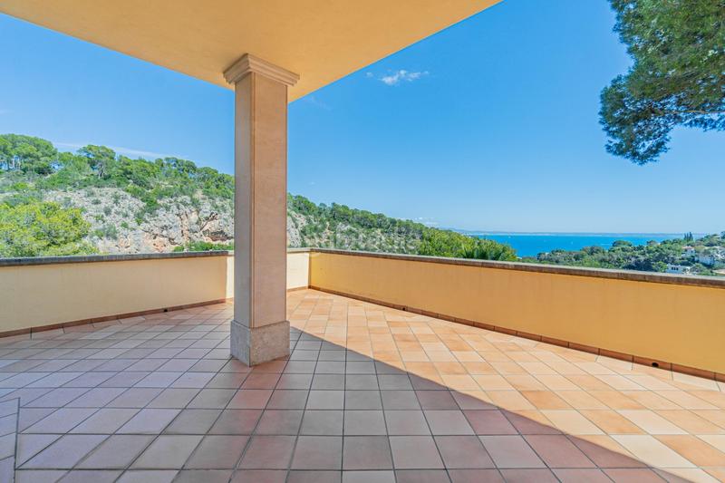 Foto b22168d9-0650-4162-b0a8-31613247fa94. Chalet exclusivo chalet con vistas al mar en bendinat en Calvià