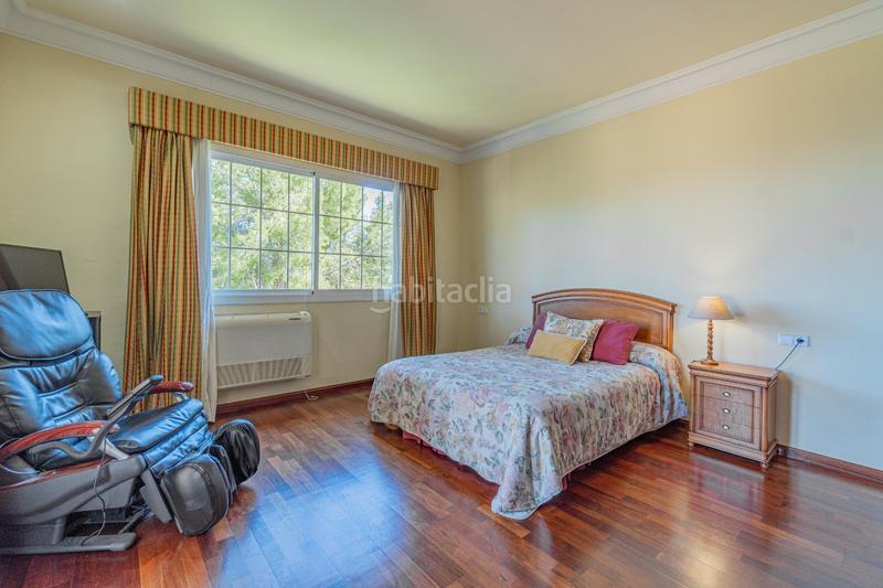 Foto f1ce9317-603b-4de2-ab21-ad1788313c4a. Chalet exclusivo chalet con vistas al mar en bendinat en Calvià