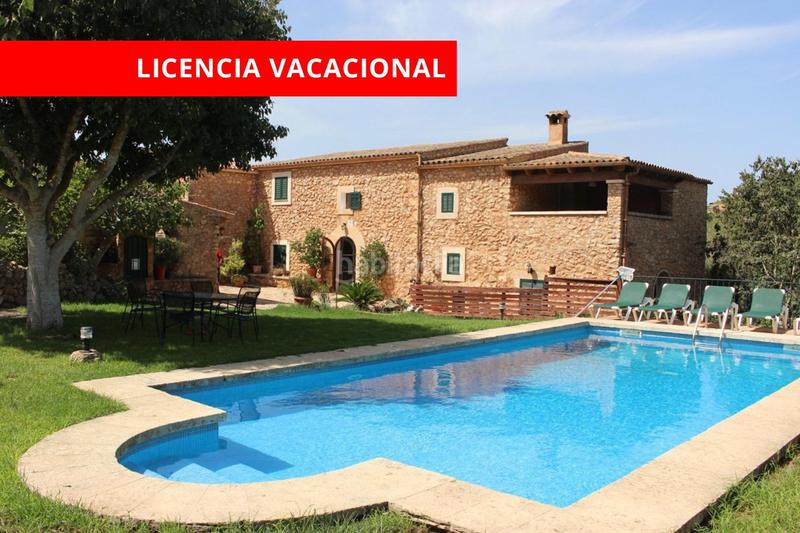 Foto e1e981b9-1055-4510-bfbd-b53917f29a7f. Masia amb piscina a Portocolom Felanitx