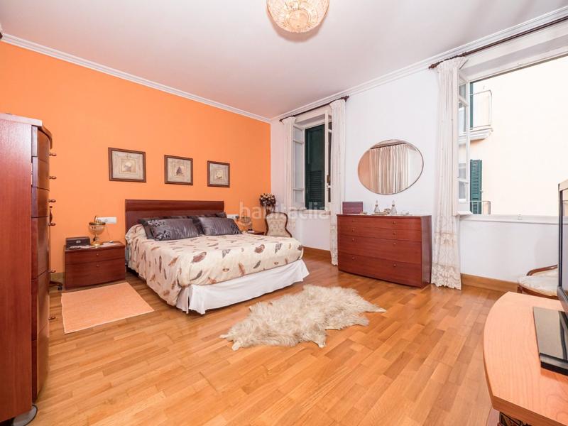 Foto f0436294-a2b1-4f7b-87ad-202c1d921833. Casa con riscaldamento in Centre Històric Maó