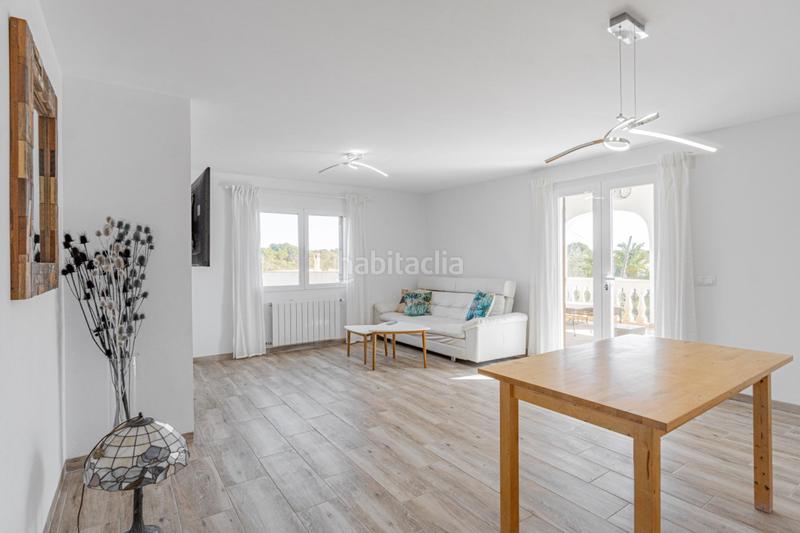 Foto 6e39d926-0bcb-4173-bc1d-092c3c6c67c0. Chalet  con dos apartamentos en cala santanyi con jardín y piscina en Santanyí