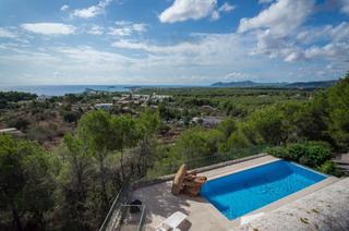 Chalet à Sant Carles. Villa de lujo en santa eulalia del rio con licencia vacacional p