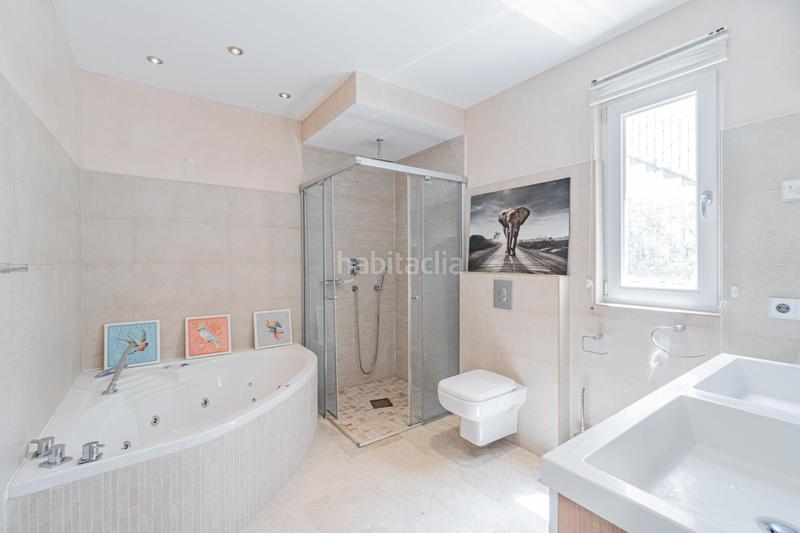 Foto c1534dbe-c158-433b-9154-7e0f927236c9. Casa lujoso chalet con piscina en costa de la calma en Calvià