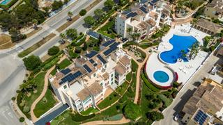 Rez-de-chaussée à Santa Ponça. Planta baja con jardín privado y acceso al mar en exclusiva zona