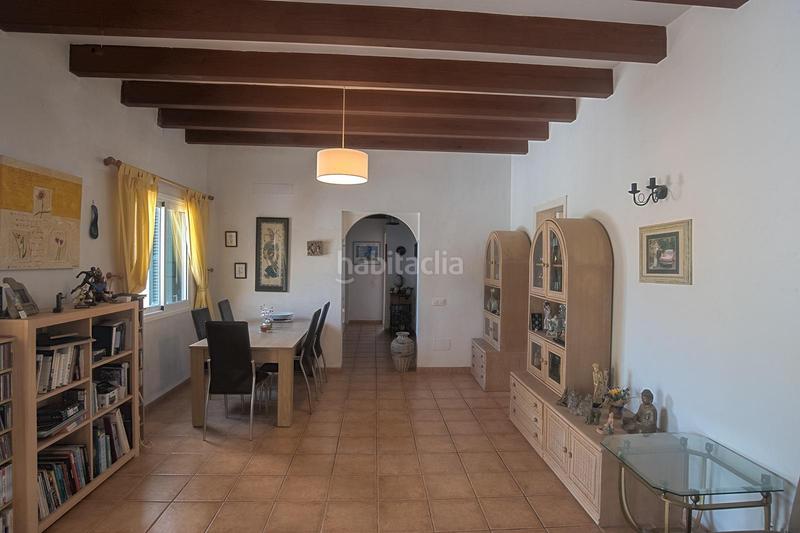 Foto b3ef271f-9258-48bb-a440-ae9413c407c4. Casa villa 4 hab con piscina sobre una parcela amplia de 1027m en Sant Lluís