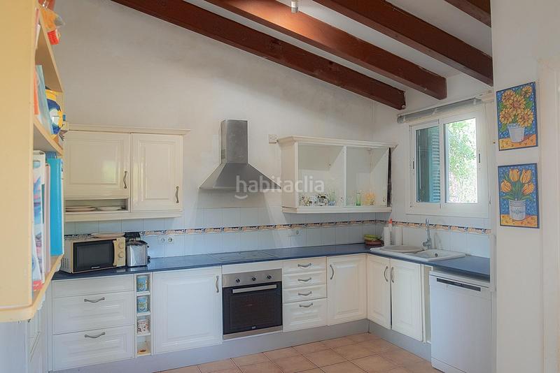 Foto fd315ef7-34d2-423f-9a31-ea081f14ba66. Casa villa 4 hab con piscina sobre una parcela amplia de 1027m en Sant Lluís