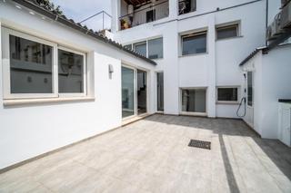 Building in Son Espanyolet. Edificio en son espanyolet
