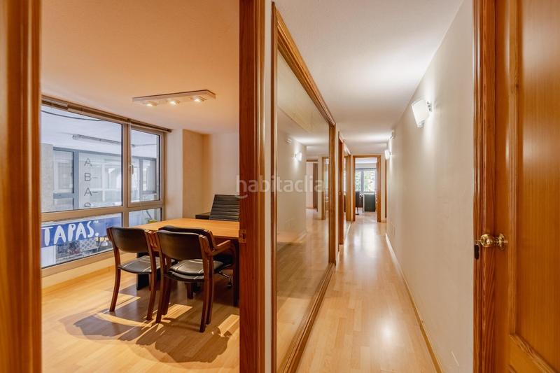 Foto 3f3ad7df-e672-4b98-a8b9-2e565aa5781c. Bureau dans Jaume III Palma de Mallorca