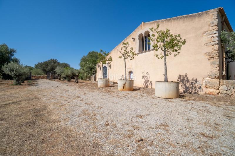 Foto 0d54be49-7996-4e0f-8387-a1594beeaa87. Masia amb aparcament piscina a Es Llombards Santanyí