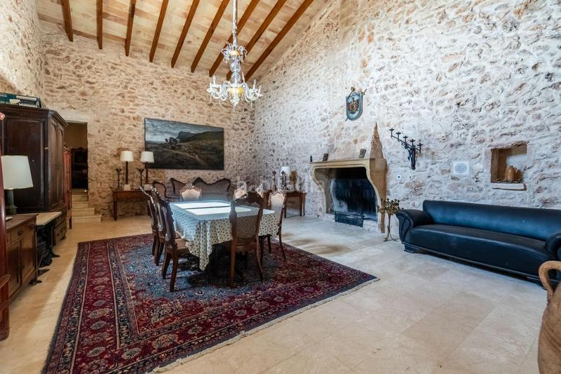 Foto e29dcd6f-603d-473b-ae79-c62d0b2449e5. Masia amb aparcament piscina a Es Llombards Santanyí