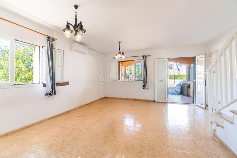 Foto 7b193a31-ee82-43ea-84ab-c7fa94d7e06c. Semi detached house with parking in S´Estanyol Llucmajor