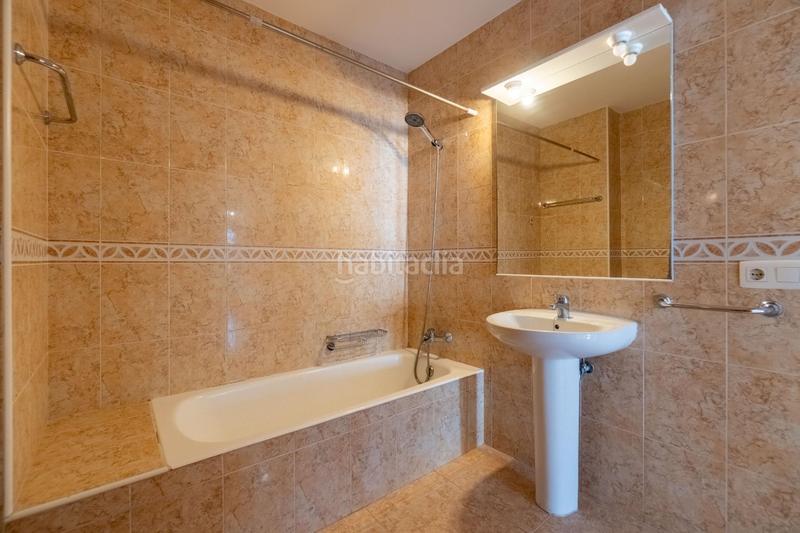 Foto f9cc9d79-07ad-4dc2-b739-76bfcf50d754. Semi detached house with parking in S´Estanyol Llucmajor