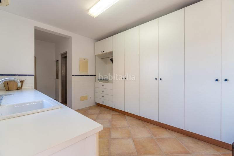 Foto 1aa1e5ca-9d4e-4761-953a-b04b6f4a5237. Édifice dans Manacor centre Manacor