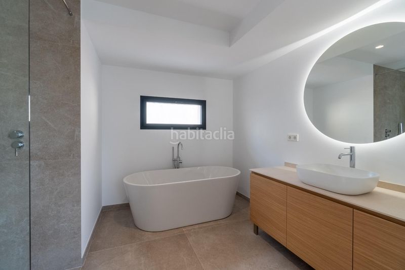 Foto f9768587-edd6-4ed9-9f44-d2a915d72619. Casa amb aparcament piscina a Manacor centre Manacor