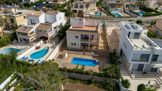 Chalet à Llucmajor Interior. Chalet con vistas a la bahía de palma y licencia de alquiler tur