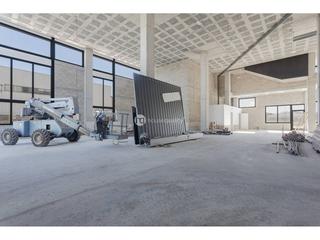 Location Bâtiment à usage industriel à Pablo iglesias 21. Ubicación premium  máxima funcionalidad  listas para entrar