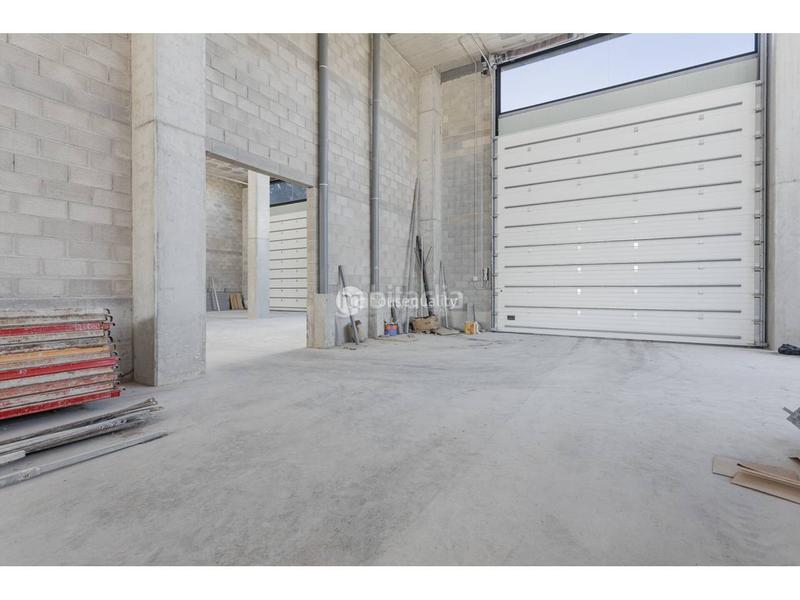 Foto 0d3caa32-8525-4a65-8d12-797792e529c3. Location bâtiment à usage industriel dans pablo iglesias 21 dans Hospitalet de Llobregat (L´)